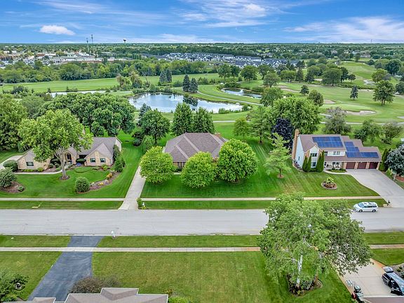 4th image of 24123 Brancaster Dr