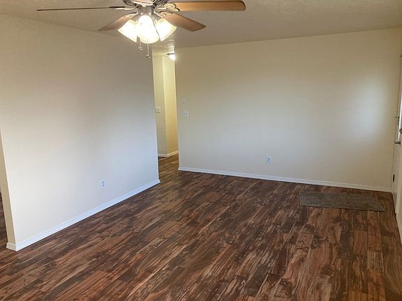 3rd image of 1515 3rd Ave S