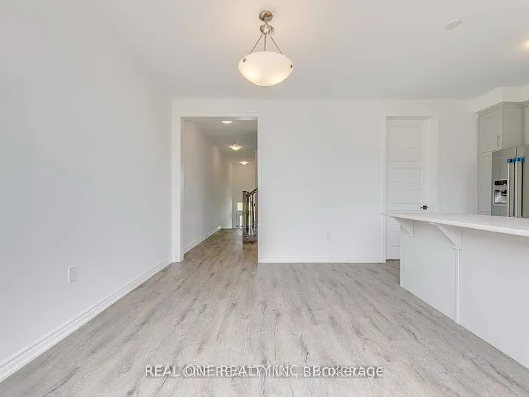 980 Logan Dr #34 — Photo 13
