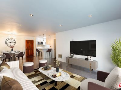 18307 Burbank Blvd UNIT 134, Tarzana, CA, 91356