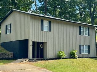 110 Craddock Dr, Spencer, WV 25276