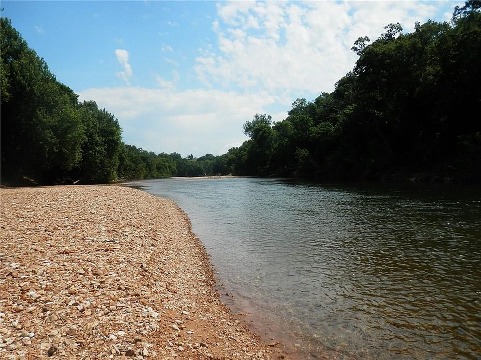 1st image of 725 County Road 455