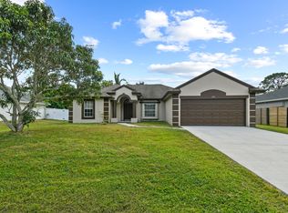 582 NW Cornell Ave, Port Saint Lucie, FL 34983