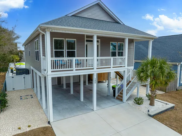 106 SE 36th Street, Oak Island, NC 28465
