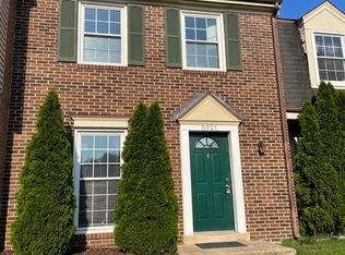 5921 Grisby House Ct, Centreville, VA 20120