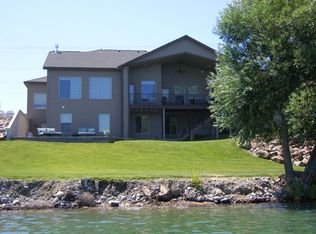 2513 Westshore Dr NE, Moses Lake, WA 98837