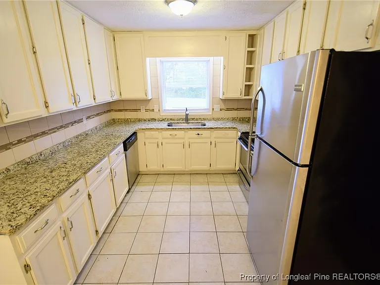 6604 Bonnie Bell Ln — Photo 20