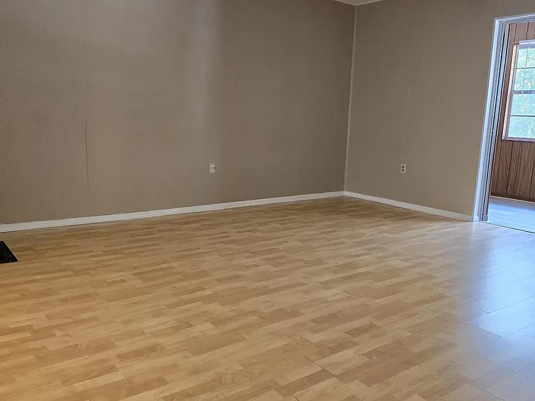 3135 Shady Dell Ln #212 — Photo 4