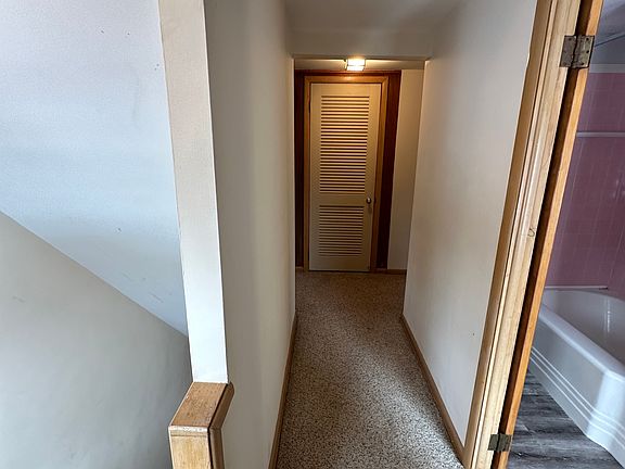 4th image of 5670 Cherokee Dr