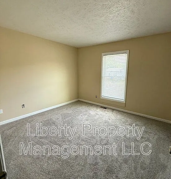 5752 Aftonshire Dr — Photo 7