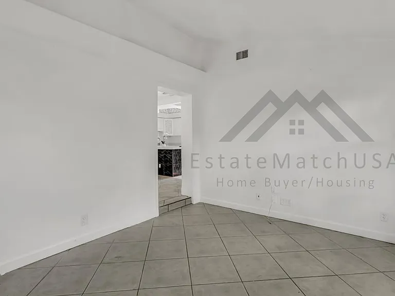 1512 Stevensons Dr — Photo 20