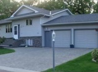 15 Sunset Ct, Clearwater, MN 55320