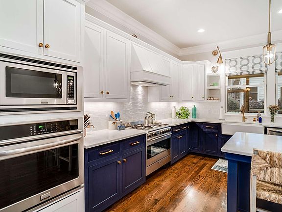 5th image of 1009 Acklen Ave