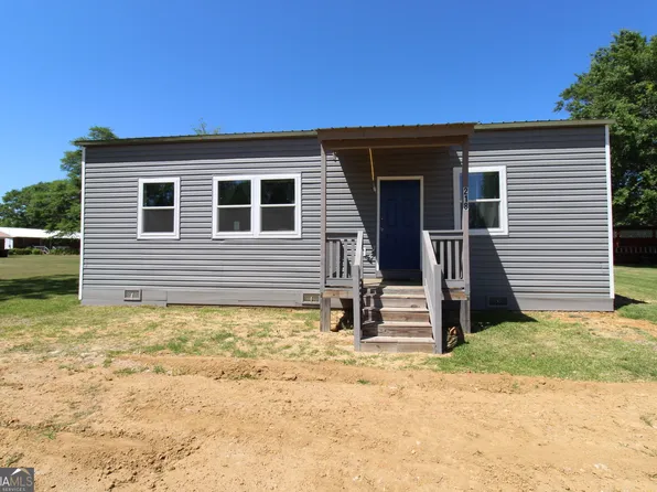 218 6th Ave, Rochelle, GA 31079