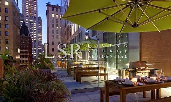 4th image of 8 Spruce St #25B