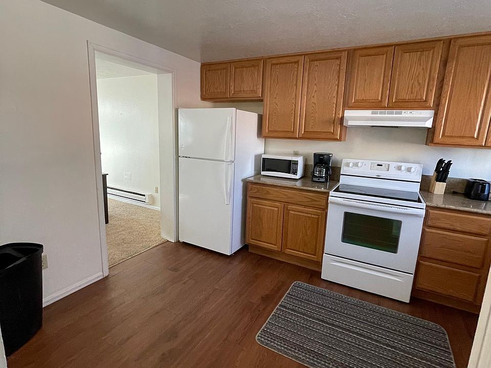 2nd image of 1821 Mactavish Ct #A4