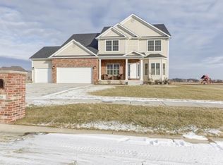 120 Shadow Ridge Ct, Forsyth, IL 62535