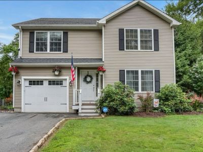 6 Pochong Trail, Shelton, CT, 06484