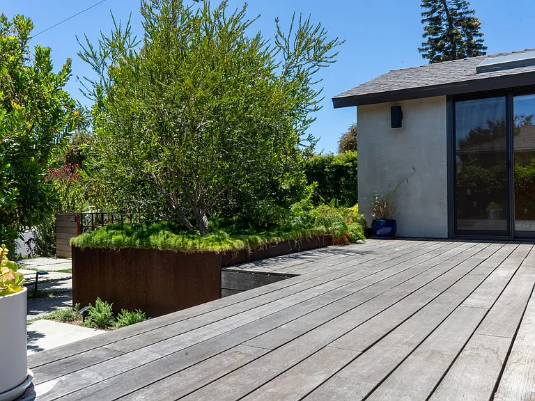 2211 Ashland Ave — Photo 7