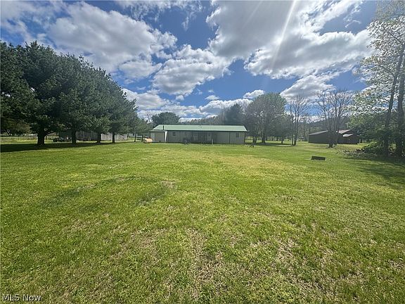 5th image of 8285 Old River Rd