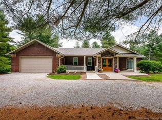 13310 Buffalo Trace Rd NE, Palmyra, IN 47164