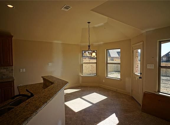 4th image of 115 Harvest Way