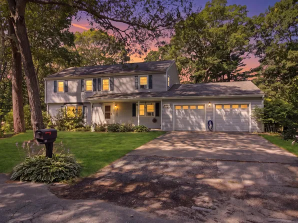 10 Roberta Drive, Onset, MA 02558