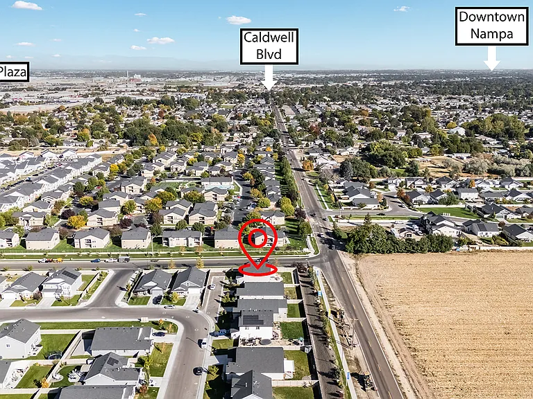11273 W Broadstone St — Photo 58