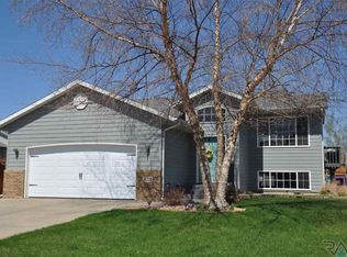 7120 W 56th St, Sioux Falls, SD 57106