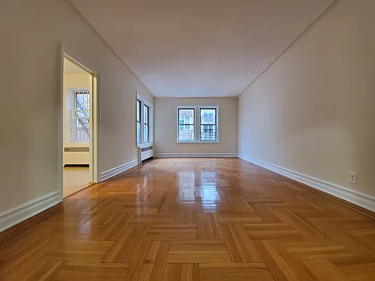 Rented by NYC Realty Brokers LLC | media 4