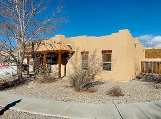 7254 Via Verde, Santa Fe, NM 87507