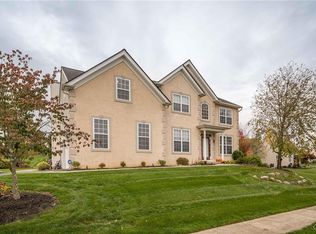 4835 Hycliff Chase Upper, Center Valley, PA 18034