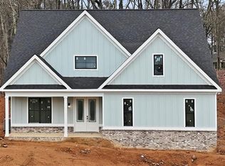 29 Aaron Ln NE, Cartersville, GA 30121