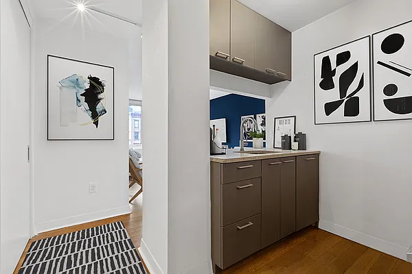 Rented by Living New York | media 26