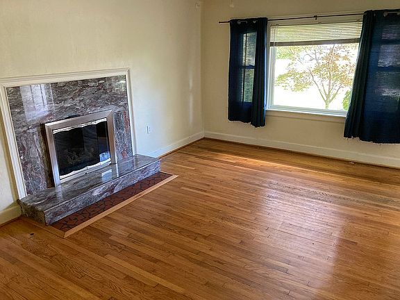 Family Room W/ Hardwood