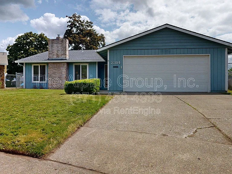 2314 SE 53rd Ave — Photo 1
