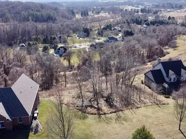 50 Wexford Dr, Granville, OH 43023