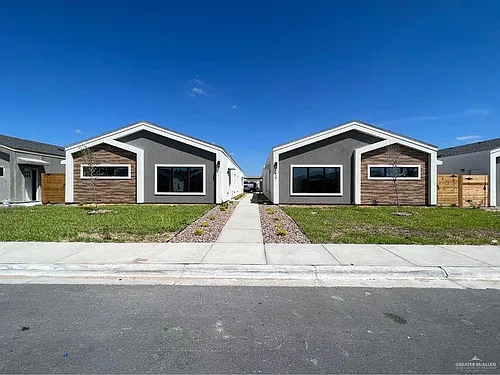 1417 Hibiscus Ave #4 Photo 1