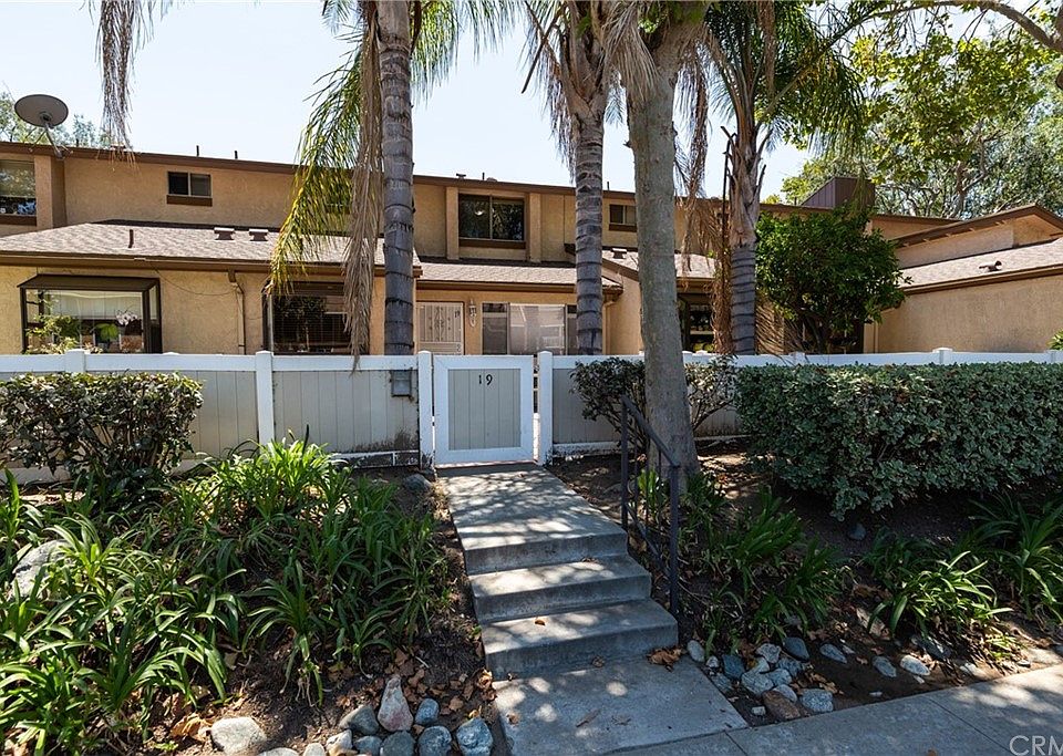 750 E 5th St Azusa CA Zillow