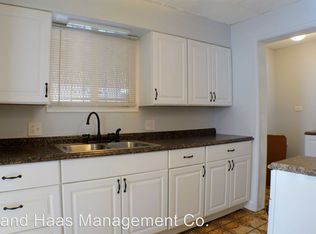 511 N Aranbe Ave, Compton, CA 90220