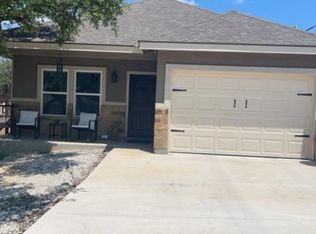 125 Lakeview Ct, Spring Branch, TX 78070