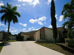 9616 Golf State Park Cir, Boca Raton, FL 33428