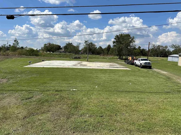 2690 Highway 182, Raceland, LA 70394