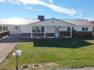 34296 Stagecoach Rd, Glade Spring, VA 24340