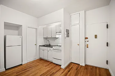 Rented by Cooper & Cooper Real Estate