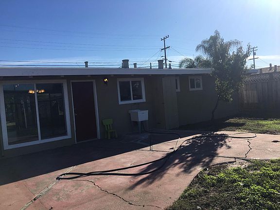 3rd image of 27731 Mandarin Ave