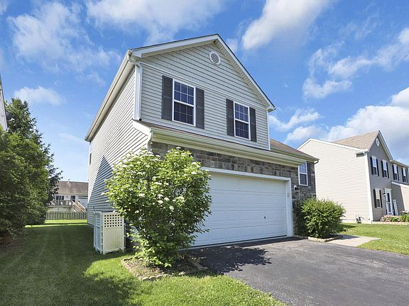2nd image of 139 Glen Crossing Dr