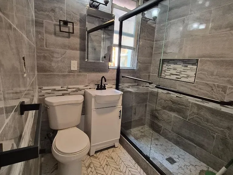 543 W Side Ave #3 — Photo 12