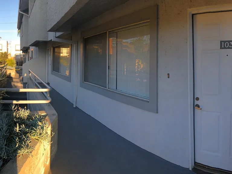 223 N Buena Vista St #103 — Photo 2