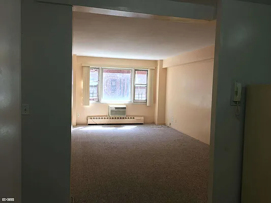 Sold by Citi Habitats | media 8